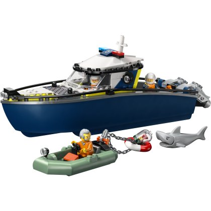 Police Boat Chase