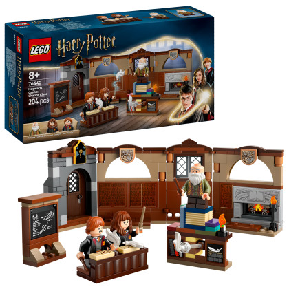Hogwarts Castle: Charms Class Hogwarts Castle: Charms Class