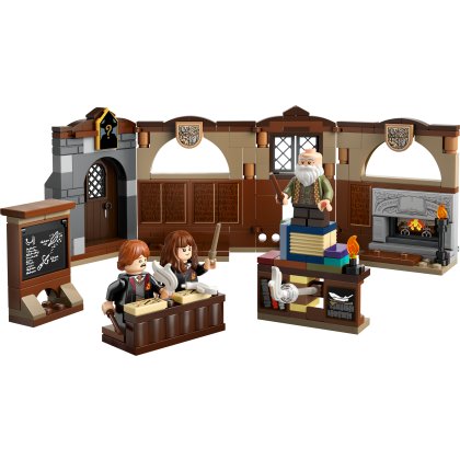 Hogwarts Castle: Charms Class Hogwarts Castle: Charms Class