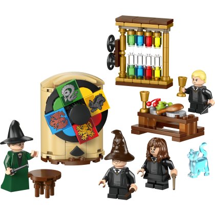 Hogwarts Castle: Sorting Hat Ceremony Hogwarts Castle: Sorting Hat Ceremony
