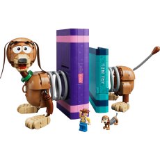 LEGO® Disney and Pixar Toy Story Slinky Dog Bookends 43301 LEGO® Disney and Pixar Toy Story Slinky Dog Bookends 43301