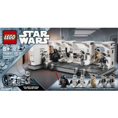 Boarding the Tantive IV